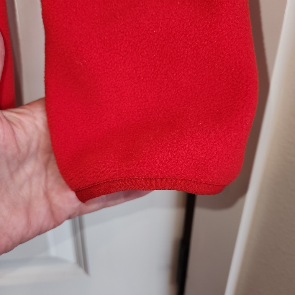 FIGS Vibrant Red On Shift Full Zip Fleece Jacket Size M 7 Pockets Mock Neck Soft - Picture 8 of 16